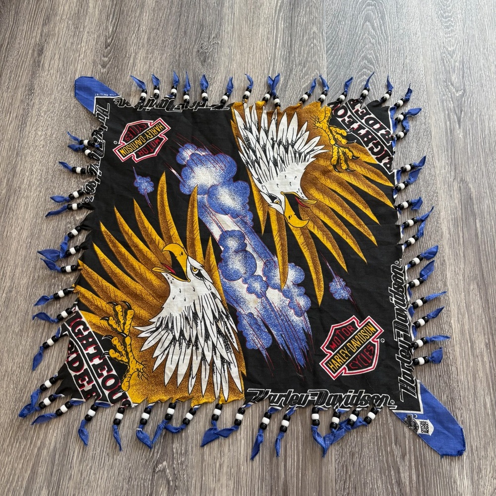Harley-Davidson Black and Gold Beaded Eagle Bandana - Picture 2 of 3